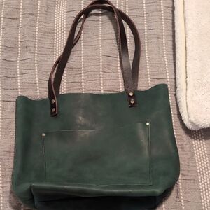Portland Leather Classic Tote - Size Medium - Surf